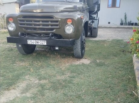 ZIL 130
