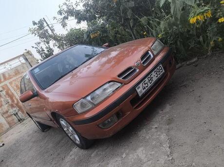 Nissan Primera 1996
