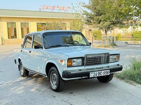 LADA (VAZ) 2107 2004