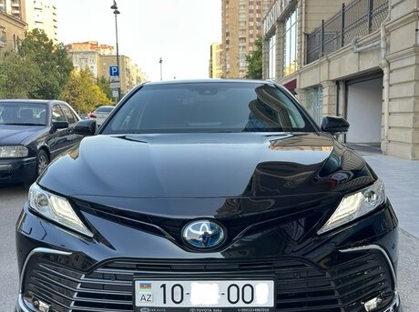 Toyota Camry 2022