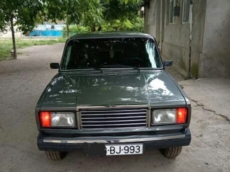 LADA (VAZ) 2107 2011