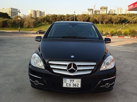 Mercedes B 170