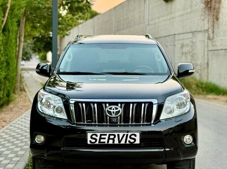 Toyota Land Cruiser Prado 2010