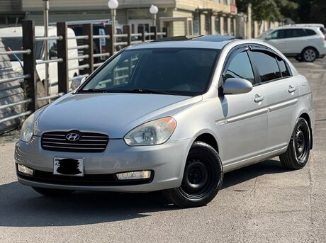 Hyundai Accent 2009