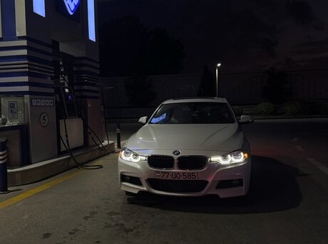 BMW 328 2015
