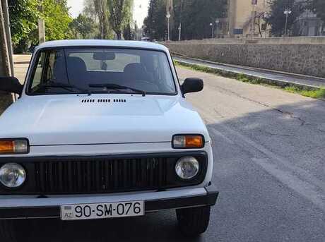 LADA (VAZ) Niva 2013