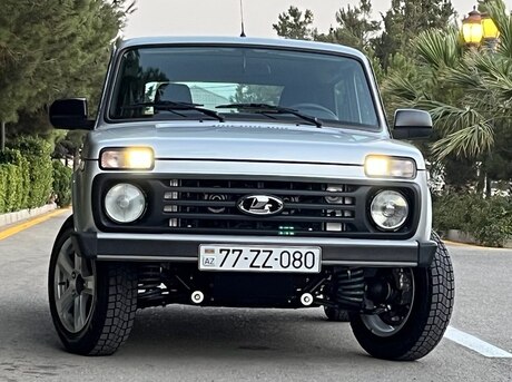 LADA (VAZ) Niva