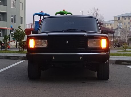 LADA (VAZ) 2107 2011