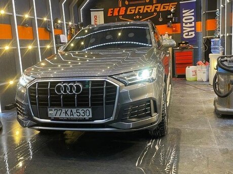Audi Q7 2022