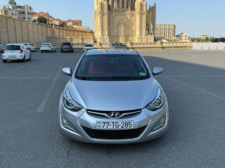 Hyundai Elantra 2015
