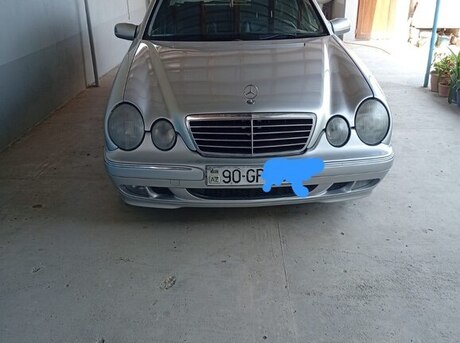 Mercedes E 270 2001
