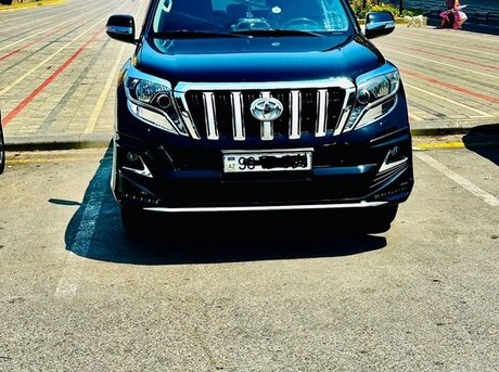 Toyota Land Cruiser Prado 2012