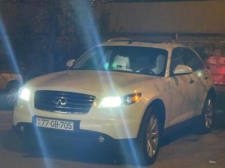 Infiniti FX35 2008