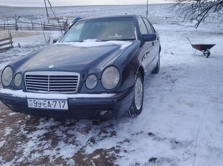 Mercedes E 240 1999