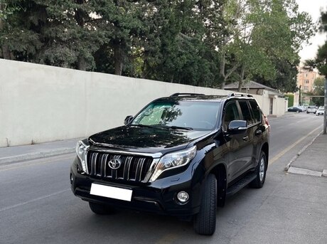 Toyota Land Cruiser Prado 2011