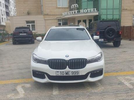 BMW 740 2016