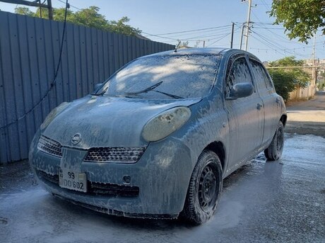 Nissan March 2005