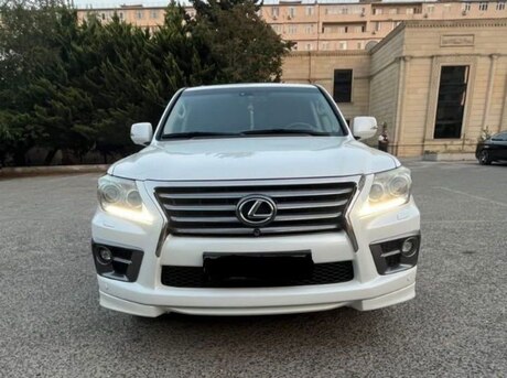 Lexus LX 570