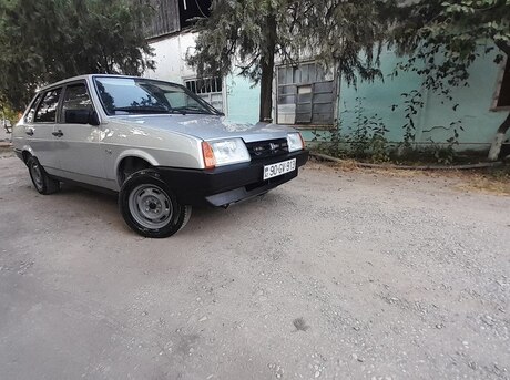 LADA (VAZ) 21099 2003
