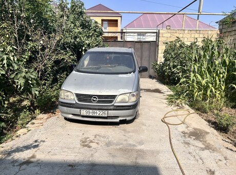Opel Sintra 1998