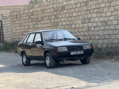 LADA (VAZ) 21099 1995