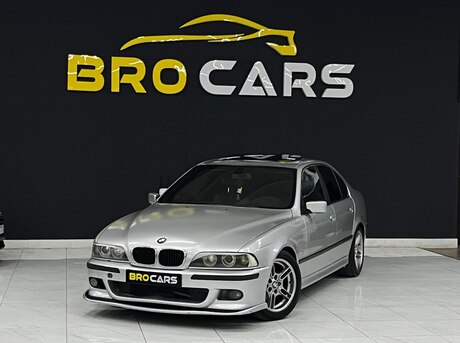 BMW 523