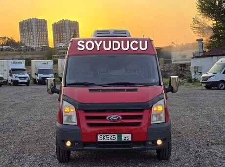 Ford Transit 2010