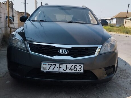 Kia  2011