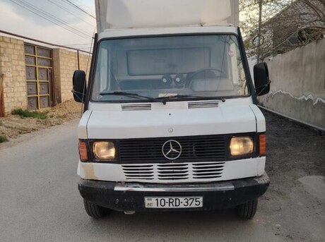 Mercedes 410 D 1995