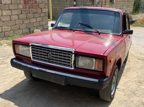 LADA (VAZ) 2107