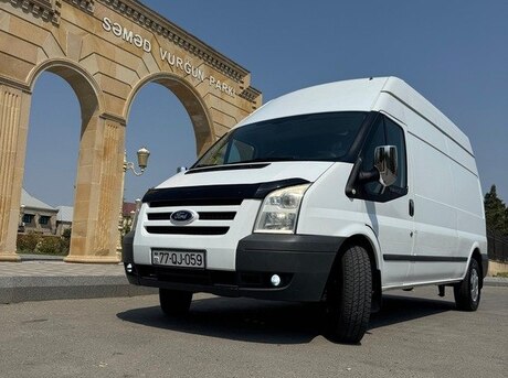 Ford Transit 2011