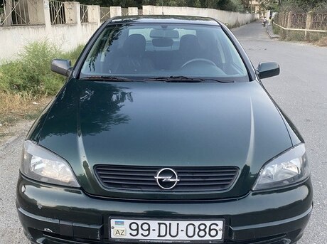 Opel Astra 2000
