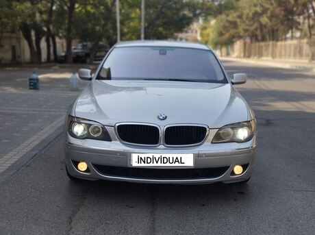 BMW 740