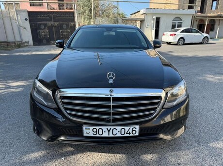 Mercedes E 200 d