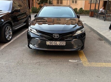 Toyota Camry 2018