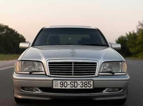 Mercedes C 230
