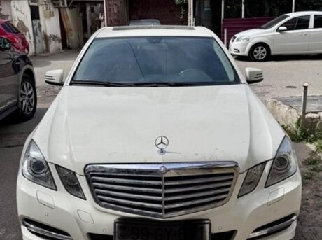 Mercedes E 350 2009