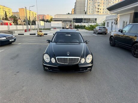 Mercedes E 280