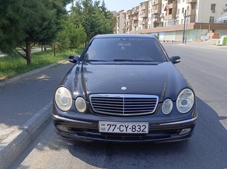 Mercedes E 270 2004