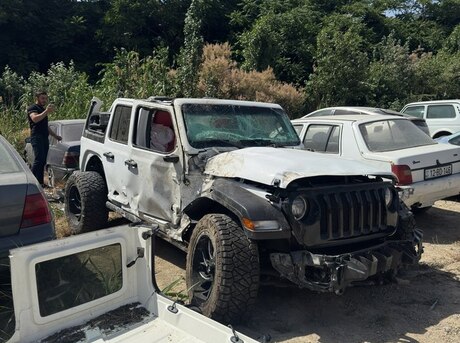 Jeep Wrangler 2021
