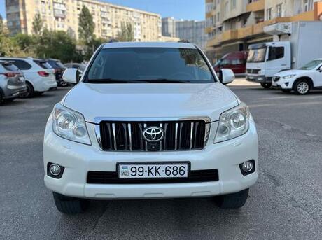 Toyota Land Cruiser Prado 2012