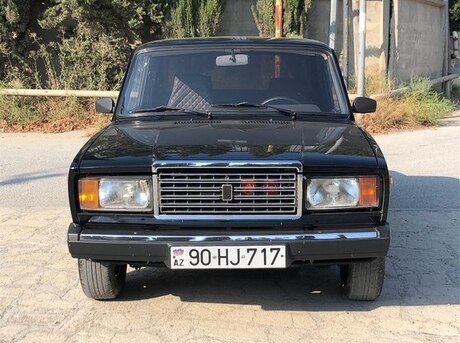 LADA (VAZ) 2107