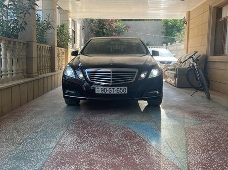 Mercedes E 200 2010