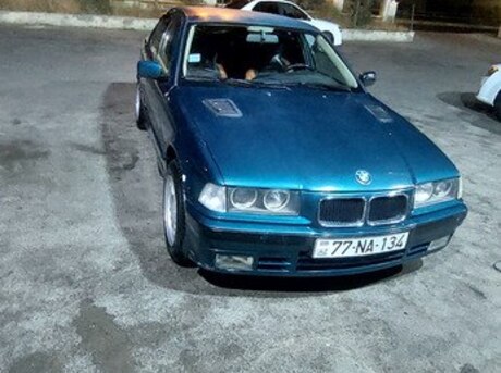 BMW 318 1993
