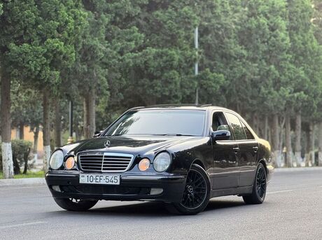 Mercedes E 220 d 2000