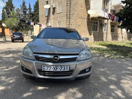 Opel Astra 2008