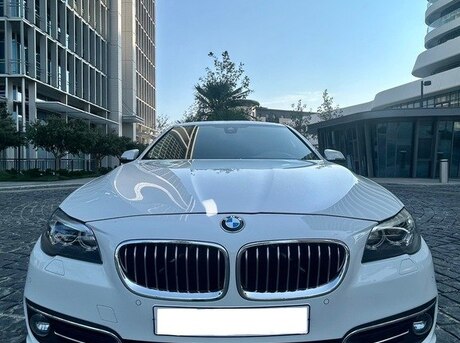 BMW 528