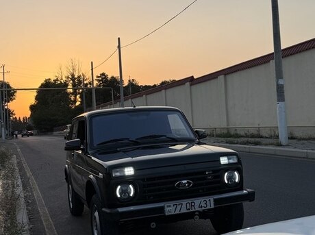 LADA (VAZ) Niva 2025