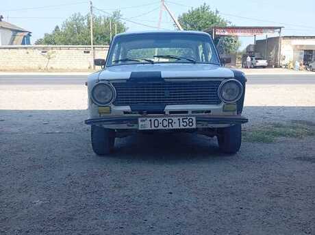 LADA (VAZ) 21011 1983