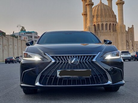 Lexus ES 300h